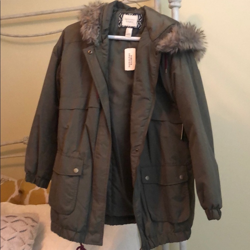 Forever 21 Coat size Small